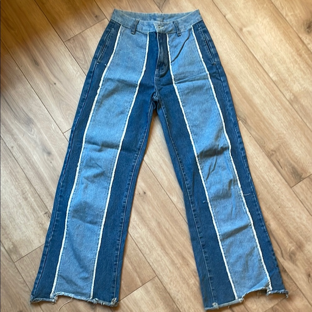 Stylish Blue Denim Women's Jeans